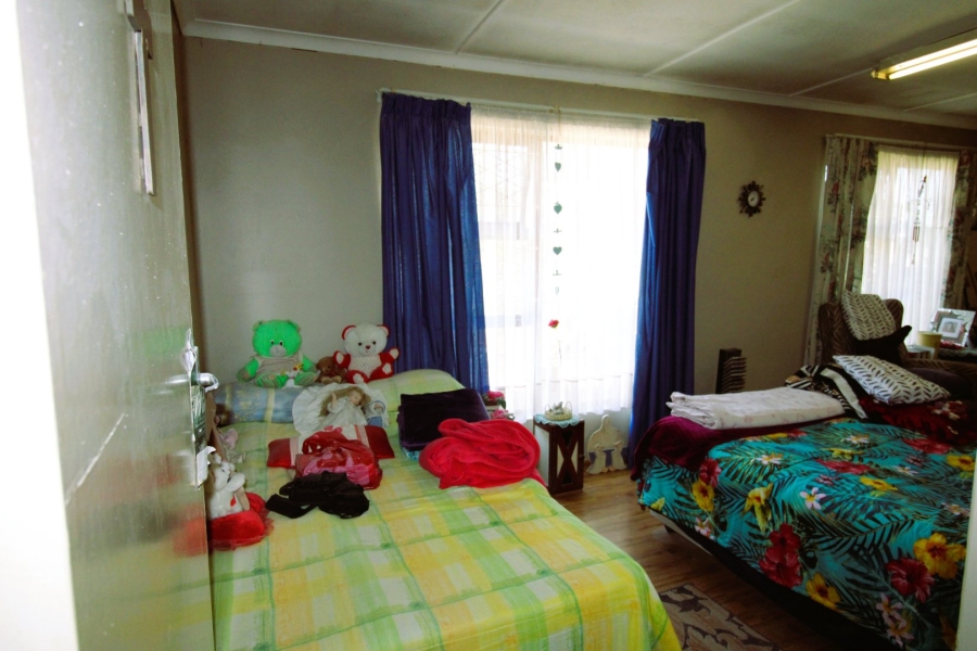 5 Bedroom Property for Sale in Cambridge Eastern Cape
